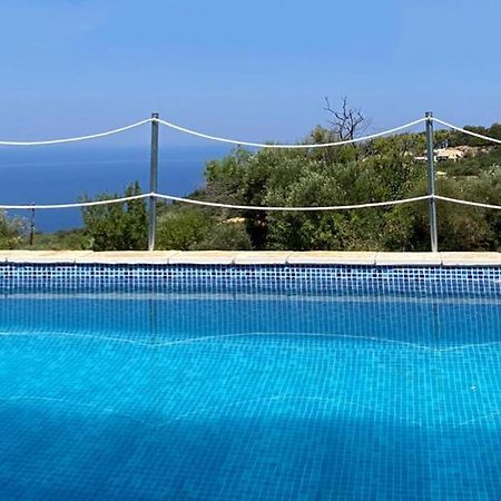 Villa Marina Kalamítsi エクステリア 写真